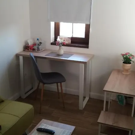 Apartment Single