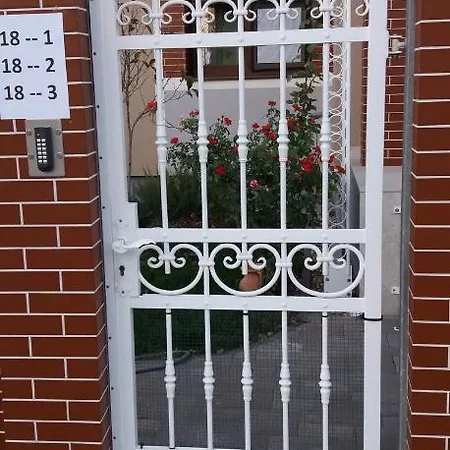 Apartament Single *